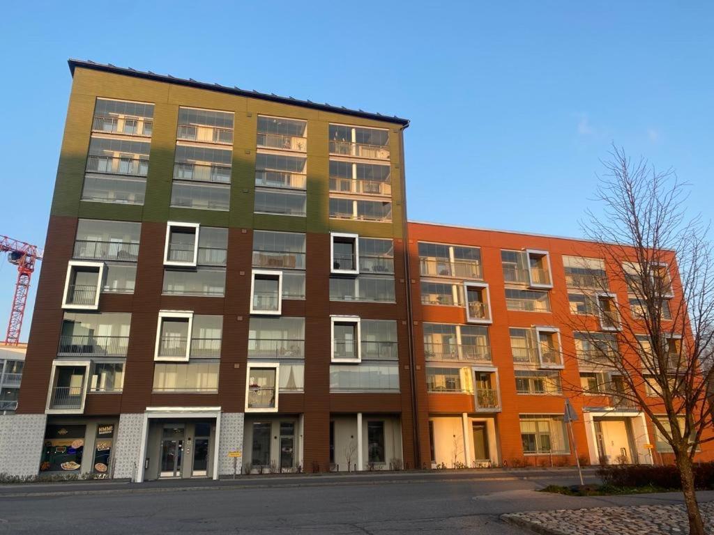 Modern One Bedroom Apartment Nearby Airport Vanda Exteriör bild